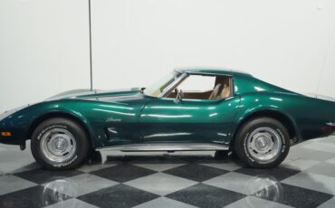 Unknown-Corvette-1973-Emerald-Green-Dark-Saddle