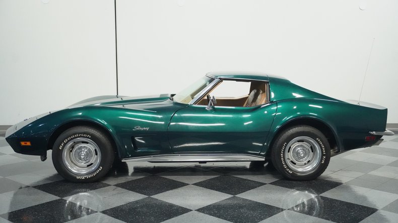 Unknown-Corvette-1973-Emerald-Green-Dark-Saddle