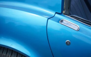 Unknown-Corvette-1973-Medium-Bright-Blue-e-Blue-vinyl-interior-22