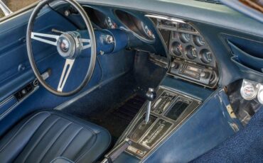 Unknown-Corvette-1973-Medium-Bright-Blue-e-Blue-vinyl-interior-33