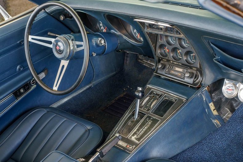Unknown-Corvette-1973-Medium-Bright-Blue-e-Blue-vinyl-interior-33