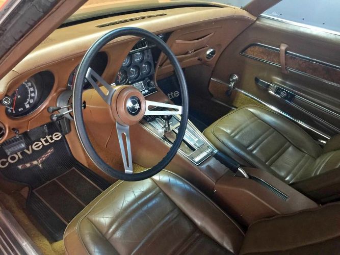 Unknown-Corvette-1973-Orange-Brown-4