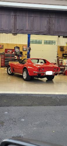 Unknown-Corvette-1973-Red-1