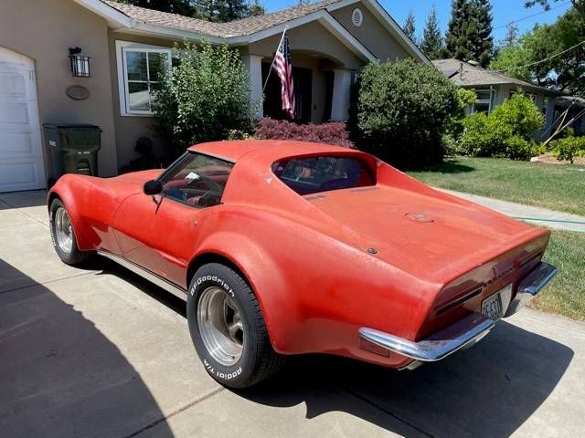 Unknown-Corvette-1973-Red-1
