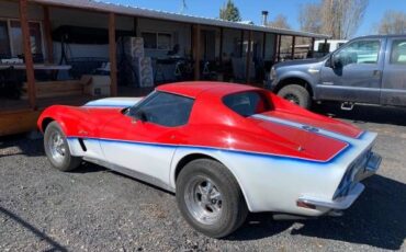 Unknown-Corvette-1973-Red