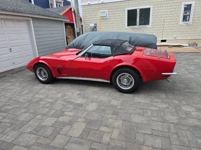 Unknown-Corvette-1973-Red-9