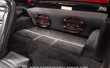 Unknown-Corvette-1973-Red-Black-11