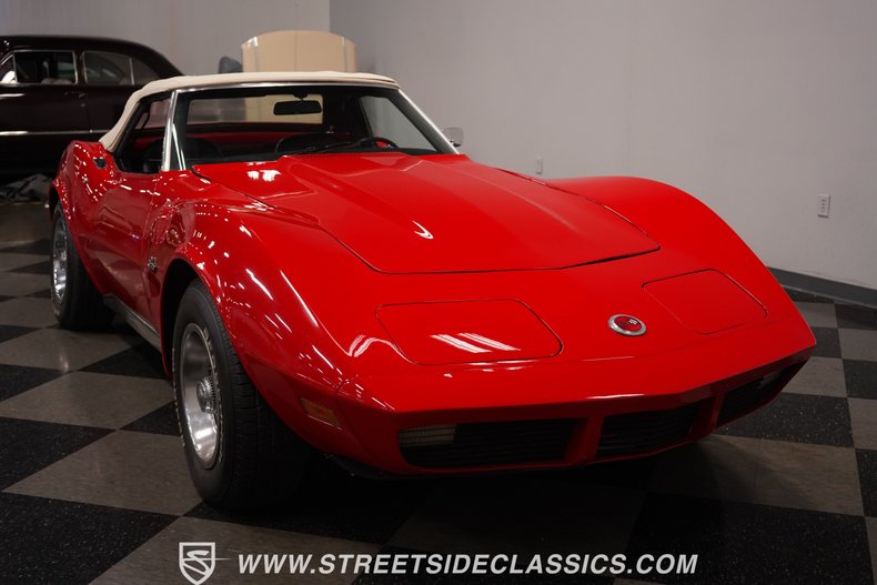 Unknown-Corvette-1973-Red-Black-30