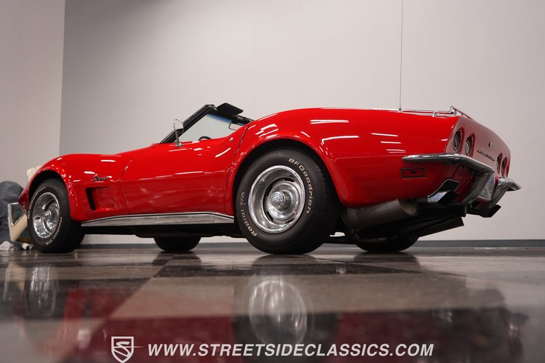 Unknown-Corvette-1973-Red-Black-37
