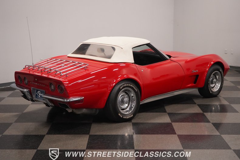 Unknown-Corvette-1973-Red-Black-39