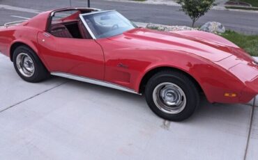 Unknown-Corvette-1973-Red-Red-11