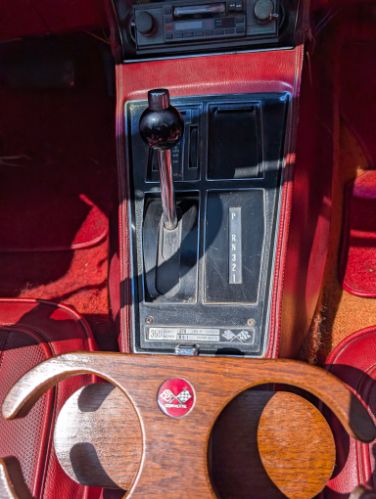 Unknown-Corvette-1973-Red-Red-12