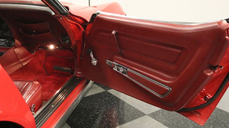 Unknown-Corvette-1973-Red-Red-27