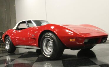 Unknown-Corvette-1973-Red-Red-33