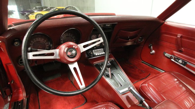 Unknown-Corvette-1973-Red-Red-38