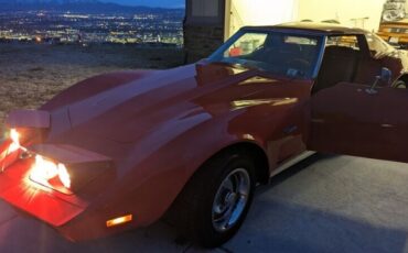 Unknown-Corvette-1973-Red-Red-4