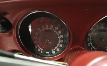 Unknown-Corvette-1973-Red-Red-40