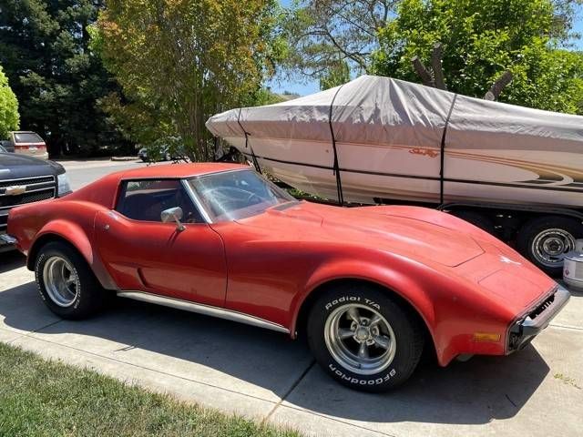 Unknown-Corvette-1973-Red