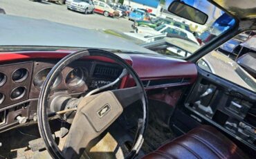 Unknown-Corvette-1973-White-Black-21