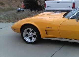 Unknown-Corvette-1973-Yellow-3