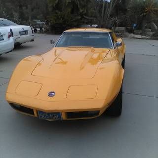 Unknown-Corvette-1973-Yellow