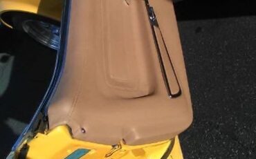 Unknown-Corvette-1973-Yellow-7
