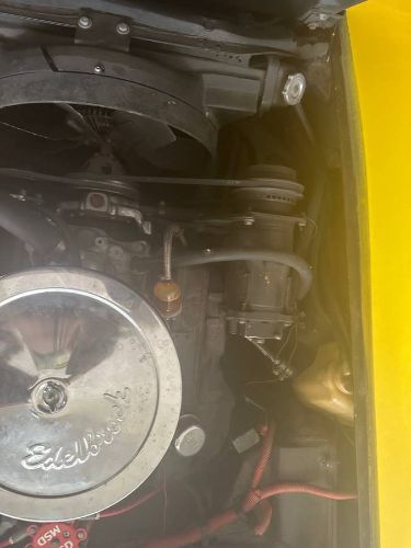 Unknown-Corvette-1973-Yellow-Brown-11