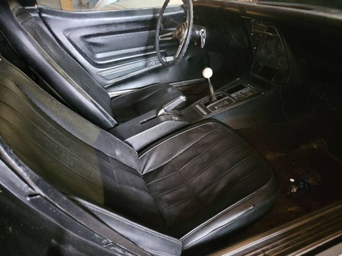 Unknown-Corvette-1974-10