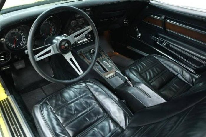 Unknown-Corvette-1974-11
