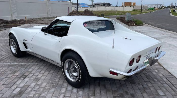 Unknown-Corvette-1974-2