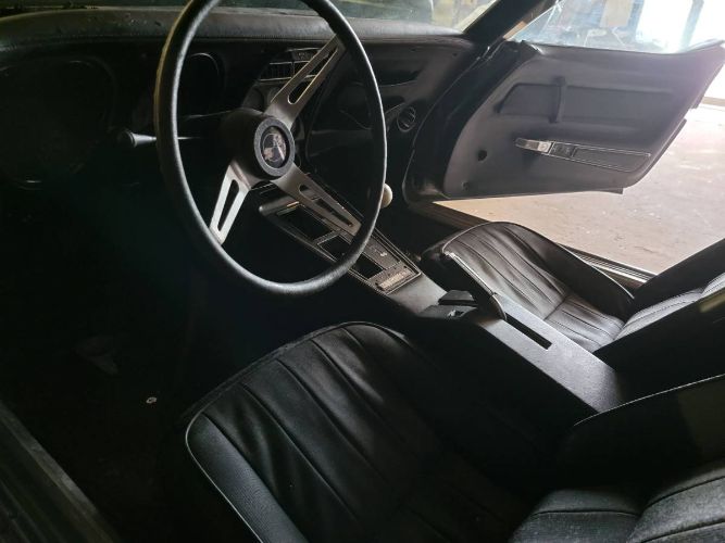 Unknown-Corvette-1974-9