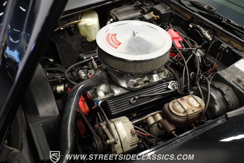 Unknown-Corvette-1974-Black-Black-1