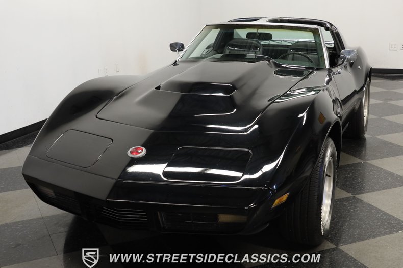 Unknown-Corvette-1974-Black-Black-16