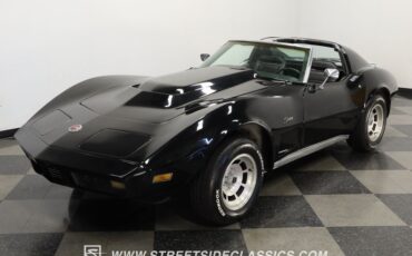 Unknown-Corvette-1974-Black-Black-17