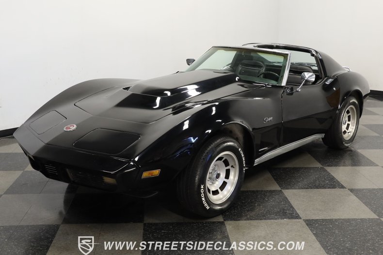 Unknown-Corvette-1974-Black-Black-17