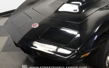Unknown-Corvette-1974-Black-Black-18