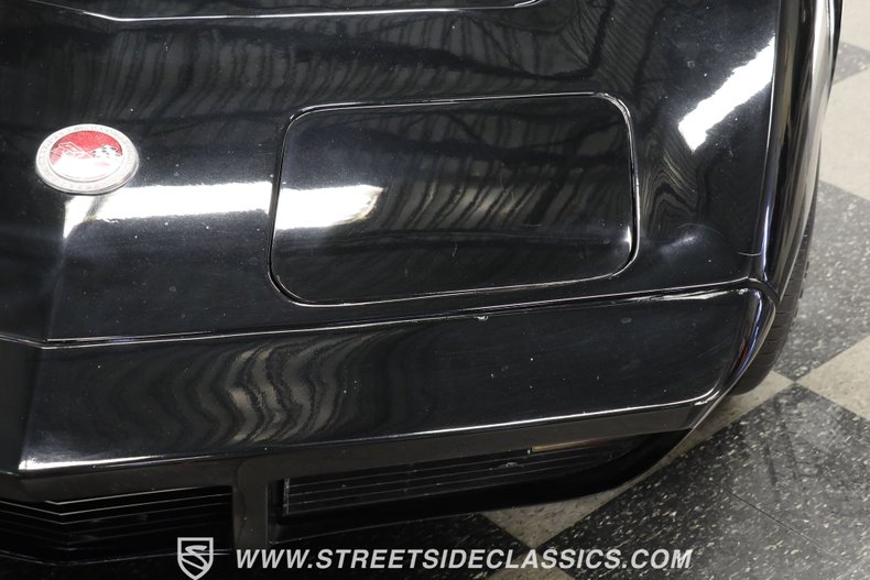 Unknown-Corvette-1974-Black-Black-19