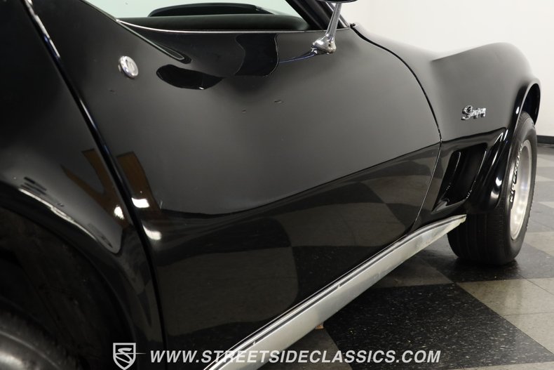 Unknown-Corvette-1974-Black-Black-25