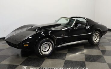Unknown-Corvette-1974-Black-Black-3
