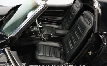 Unknown-Corvette-1974-Black-Black-34
