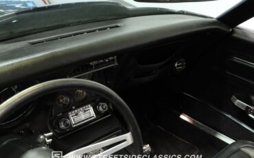 Unknown-Corvette-1974-Black-Black-40