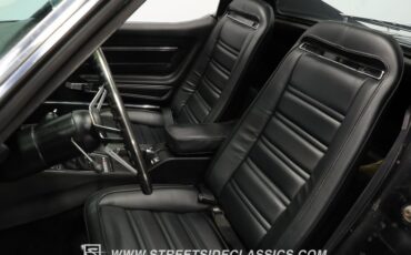 Unknown-Corvette-1974-Black-Black-41