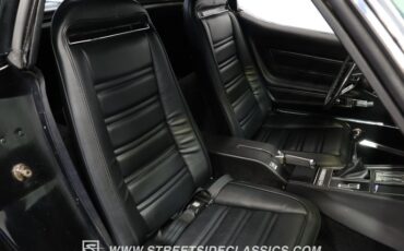 Unknown-Corvette-1974-Black-Black-42