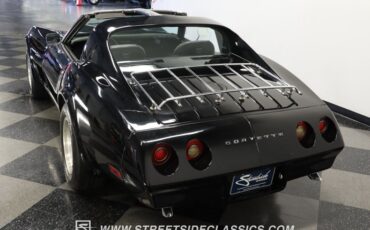 Unknown-Corvette-1974-Black-Black-5