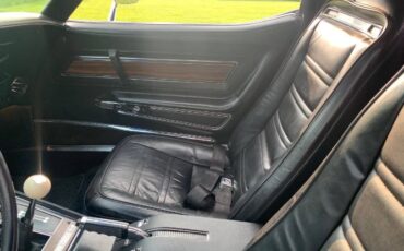 Unknown-Corvette-1974-Black-Leather-6