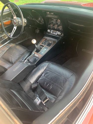 Unknown-Corvette-1974-Black-Leather-9