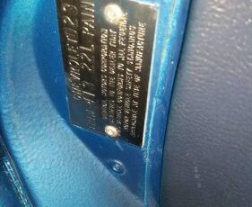 Unknown-Corvette-1974-Blue-10