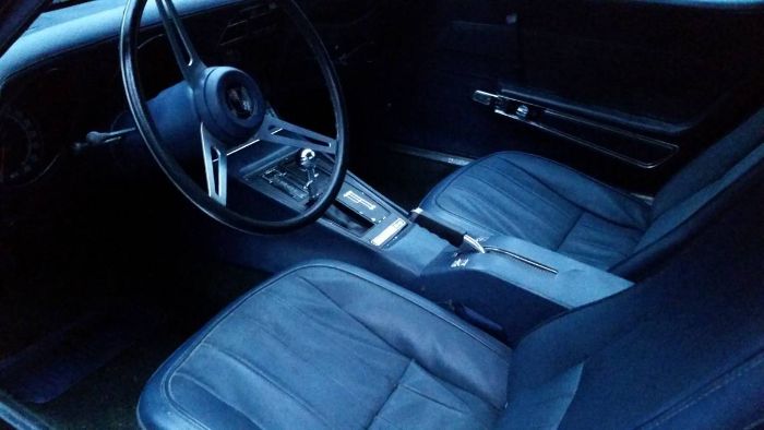 Unknown-Corvette-1974-Blue-4