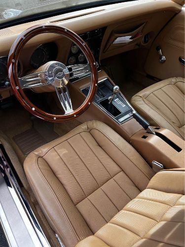 Unknown-Corvette-1974-Dark-Cherry-Metallic-6