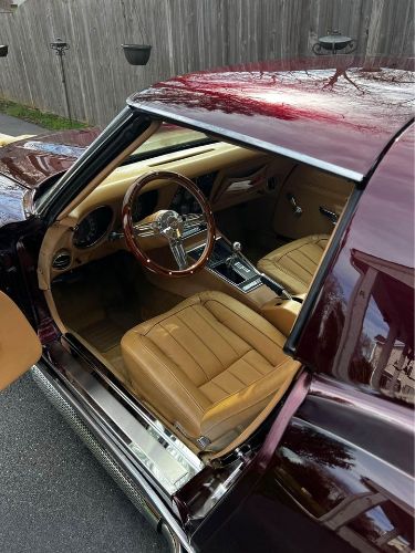 Unknown-Corvette-1974-Dark-Cherry-Metallic-8